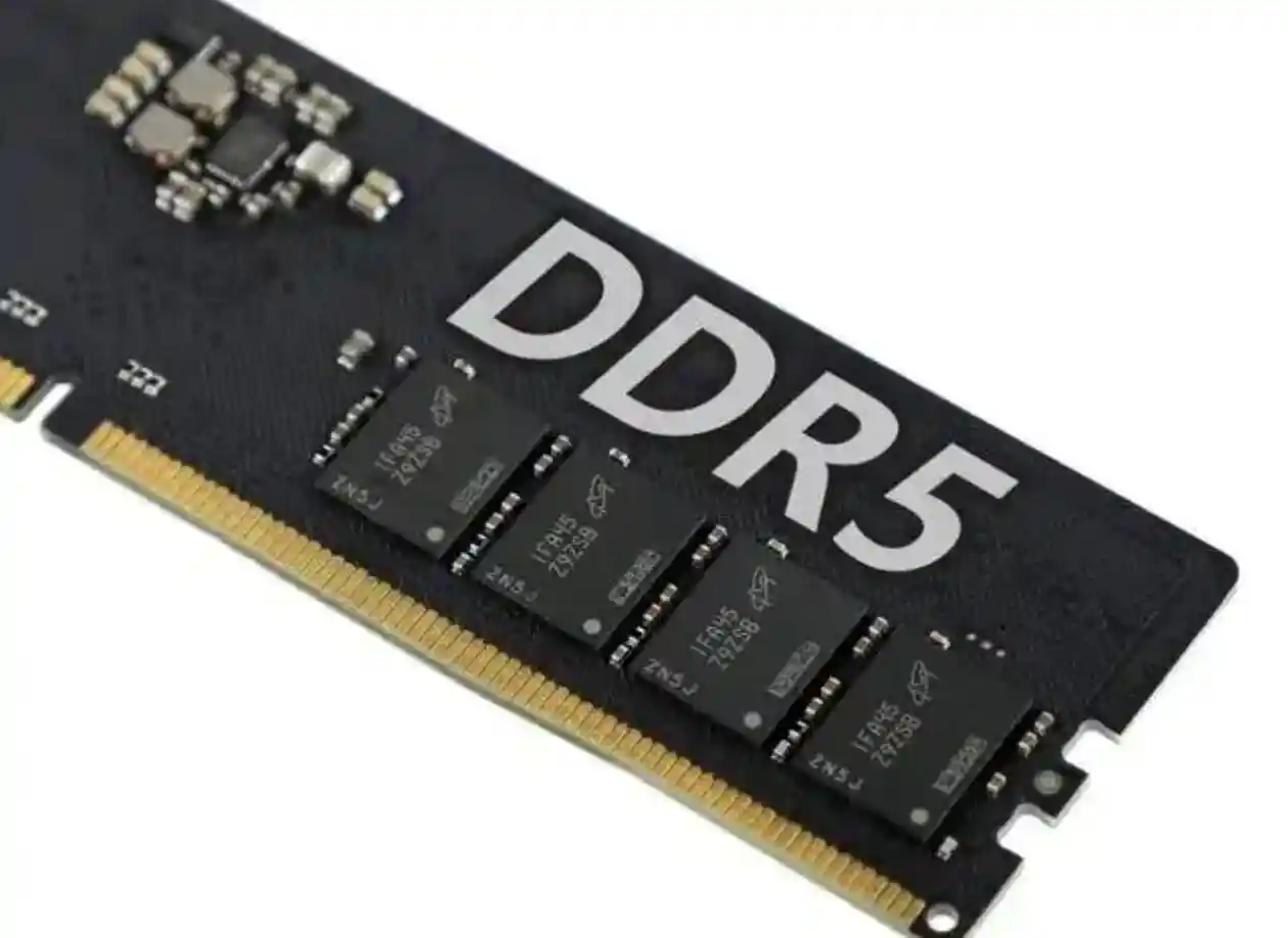 2025年，国产DRAM市场份额预计飙升至10%！光威推出龙武系列DDR5 6000 32GB RAM！